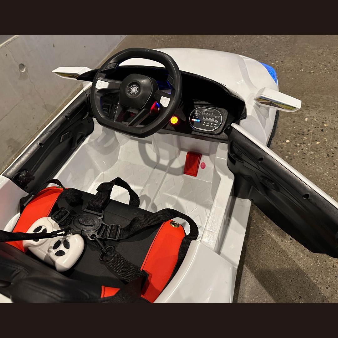 電動自動車 子供用 ラジコンカー マセラティ ホワイト