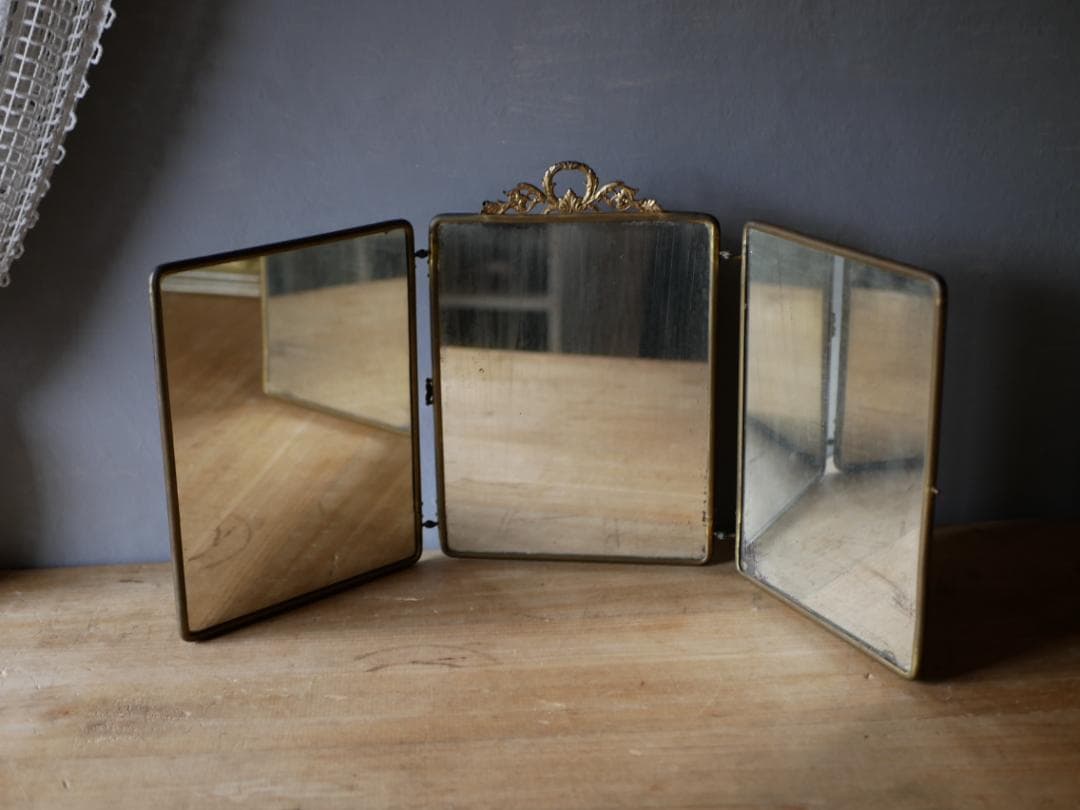 貴婦人のミラー　蛇革　三面鏡　フランスアンティーク　アンティークのある暮らし