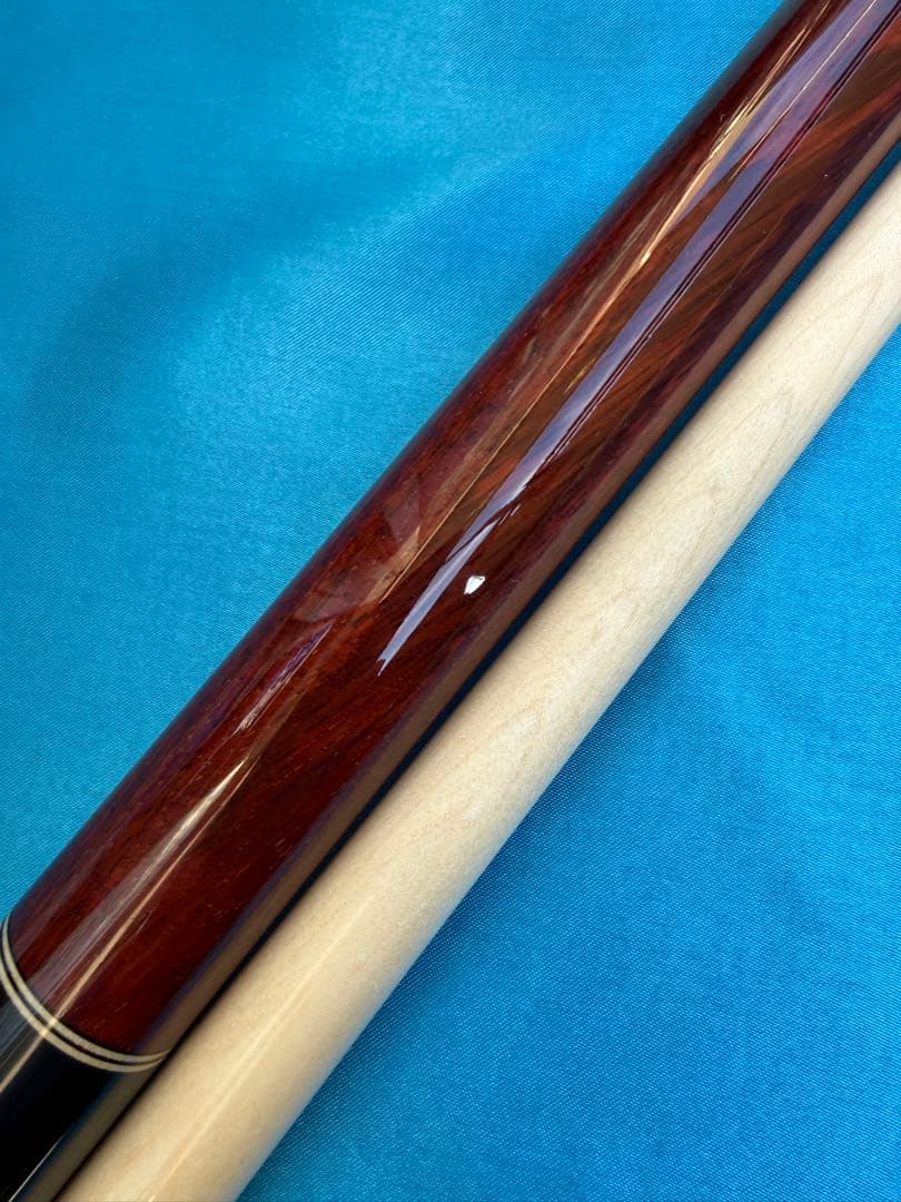 Predator Aspire ビリヤードキュー