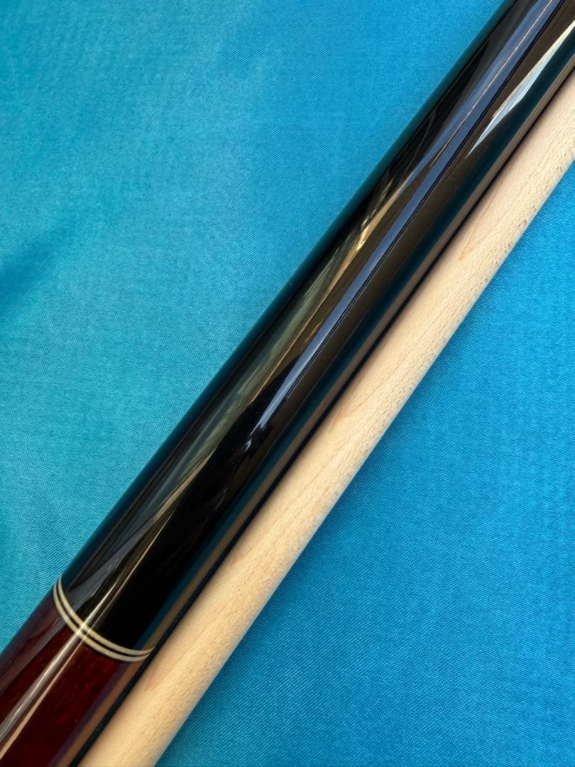 Predator Aspire ビリヤードキュー