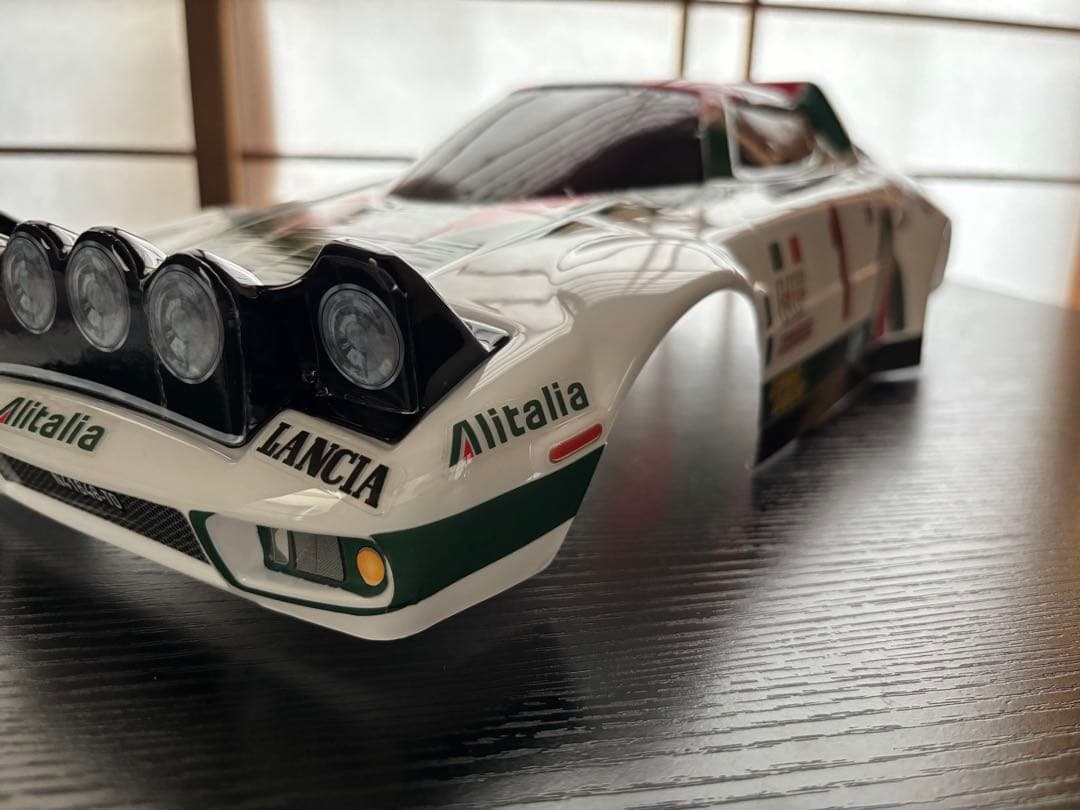 Lancia ランチアストラストHF ボディ　アスカクリエート社