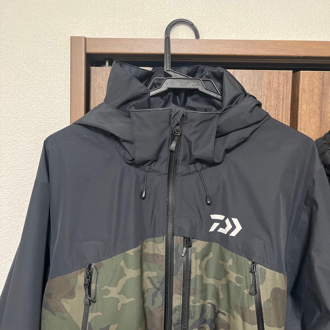 ダイワ　ゴアテックスレインスーツ　レインコート