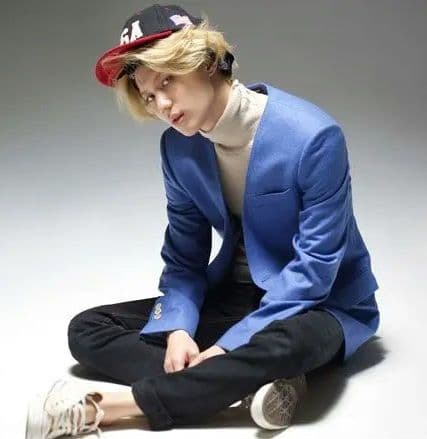 希少　SHINee　テミン　Danger 　サイン　トレカ キャップ