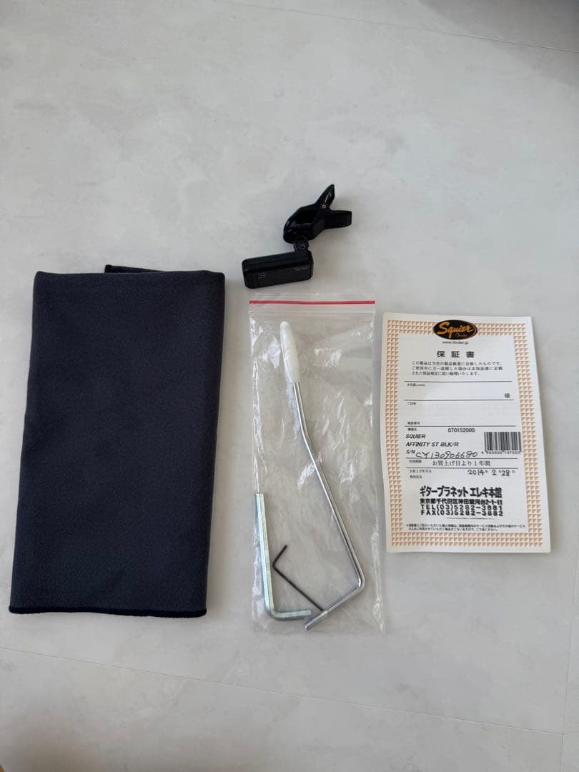 【美品】Squier by fender Affinity STRAT ストラト