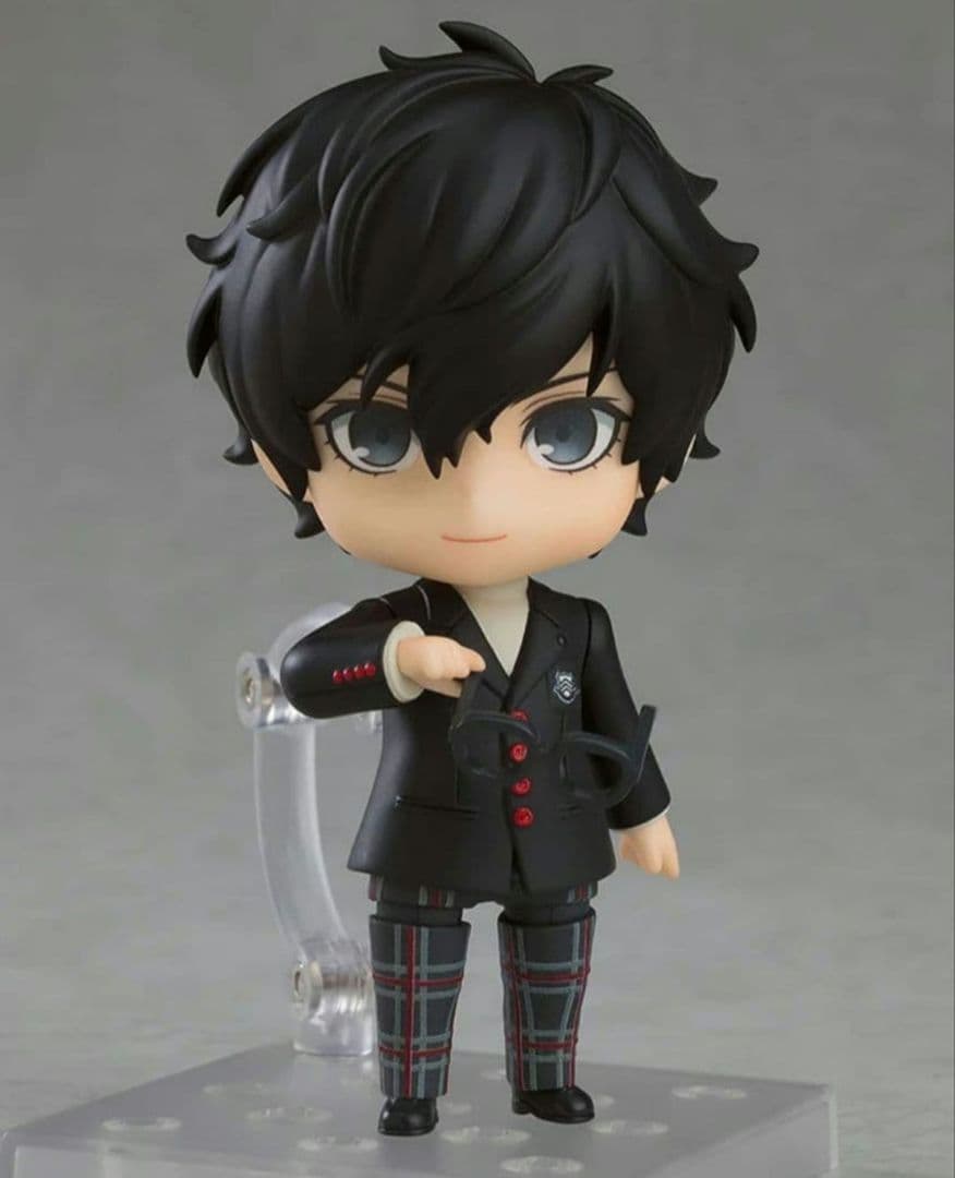 ペルソナ5 ザ・ロイヤル　主人公　ねんどろいど　新品未開封　フィギュア