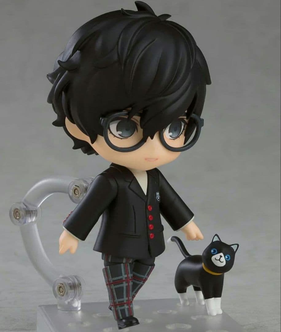 ペルソナ5 ザ・ロイヤル　主人公　ねんどろいど　新品未開封　フィギュア