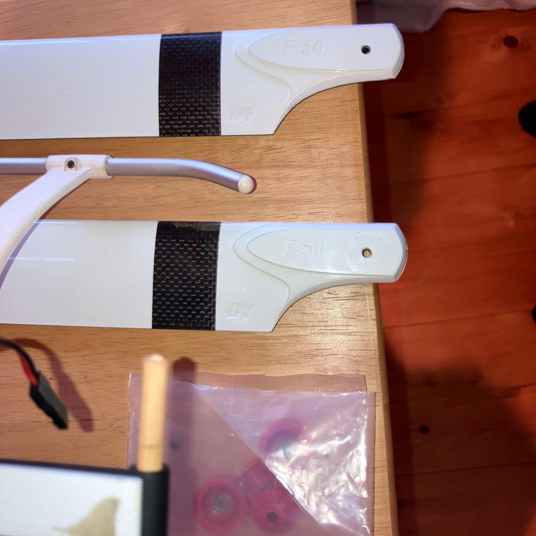 TAYA アミーゴ　50￼ ラジコン　エンジンヘリ