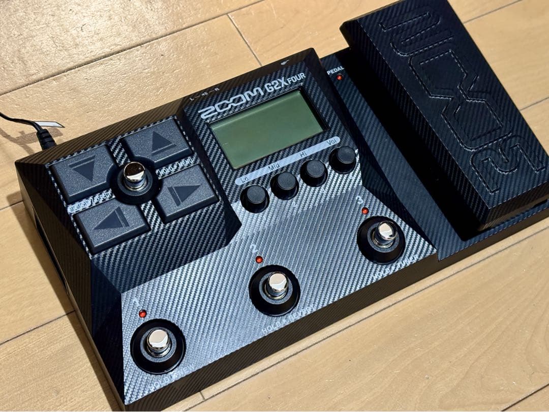 ZOOM G2X FOUR（本体・ACアダプター）美品