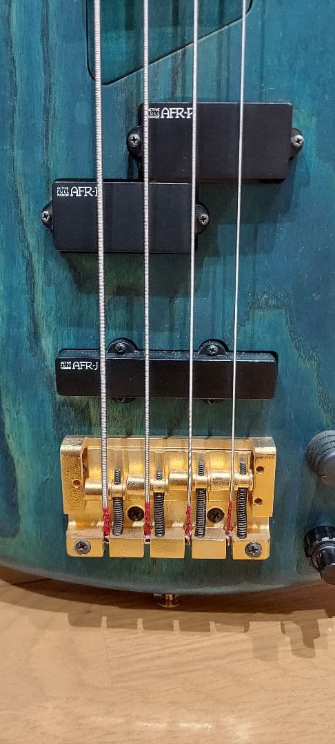 アイバニーズ　SR890(？)　フジゲン製