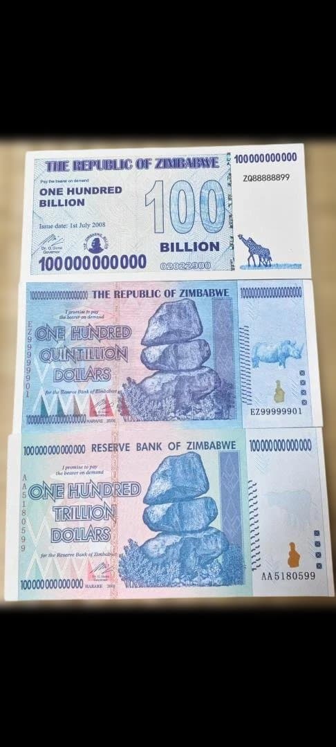 30枚ジンバブエドル100兆ドル1000億ドル1兆ドル 記念貨幣 通貨価値なし。