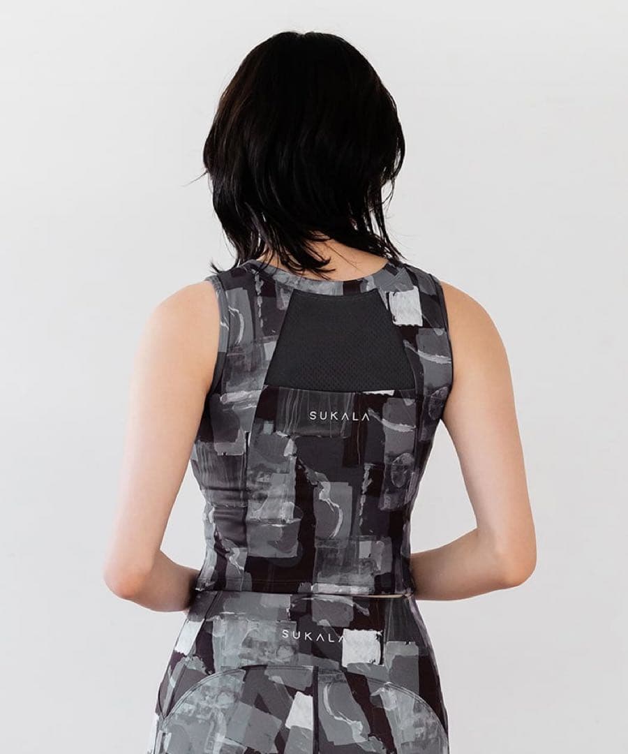 【新品タグ付き】 SUKALAミックスプリントブラタンクトップ Mサイズ