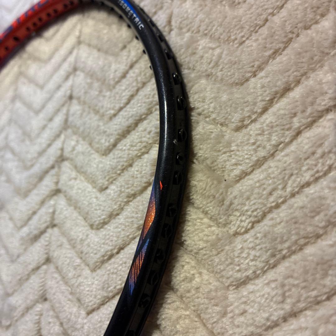 ASTROX 77 PRO バドミントンラケット　4U5G