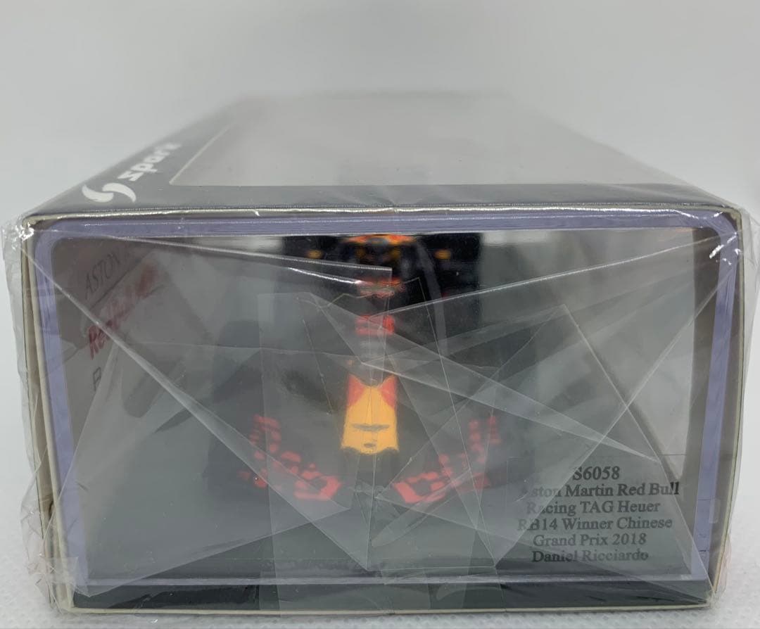 ミニカー 1/43 Aston Martin Red Bull Racing RB14