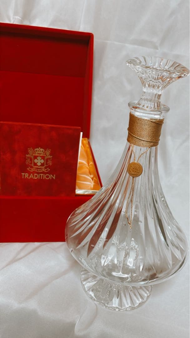 【値下げ お買い得】カミュ トラディション バカラ 空瓶・箱付