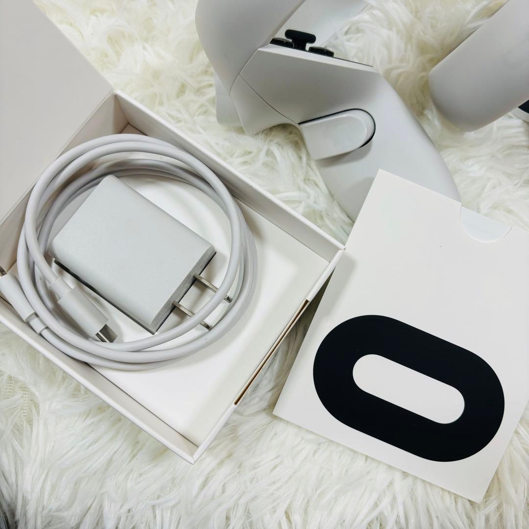 【訳あり】  Quest 2 VRヘッドセット256GB