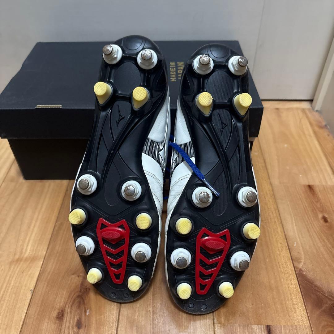 Mizuno サッカーシューズ・スパイク ホワイト/ブラック