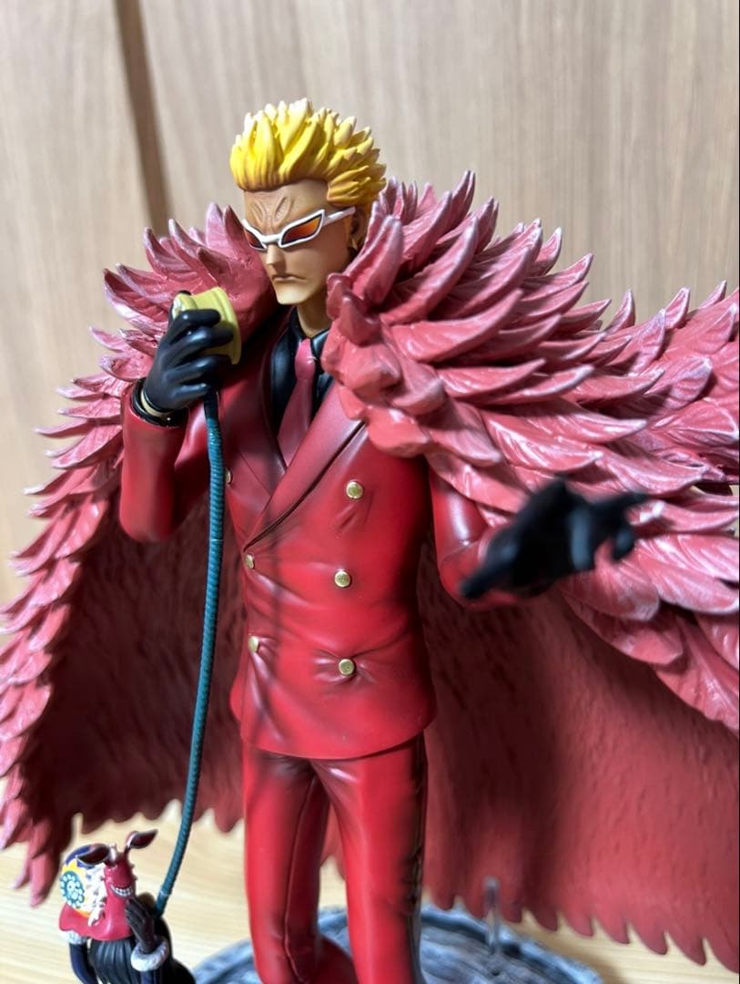 【稀少】ドフラミンゴ　フィギュア　Eon Studio