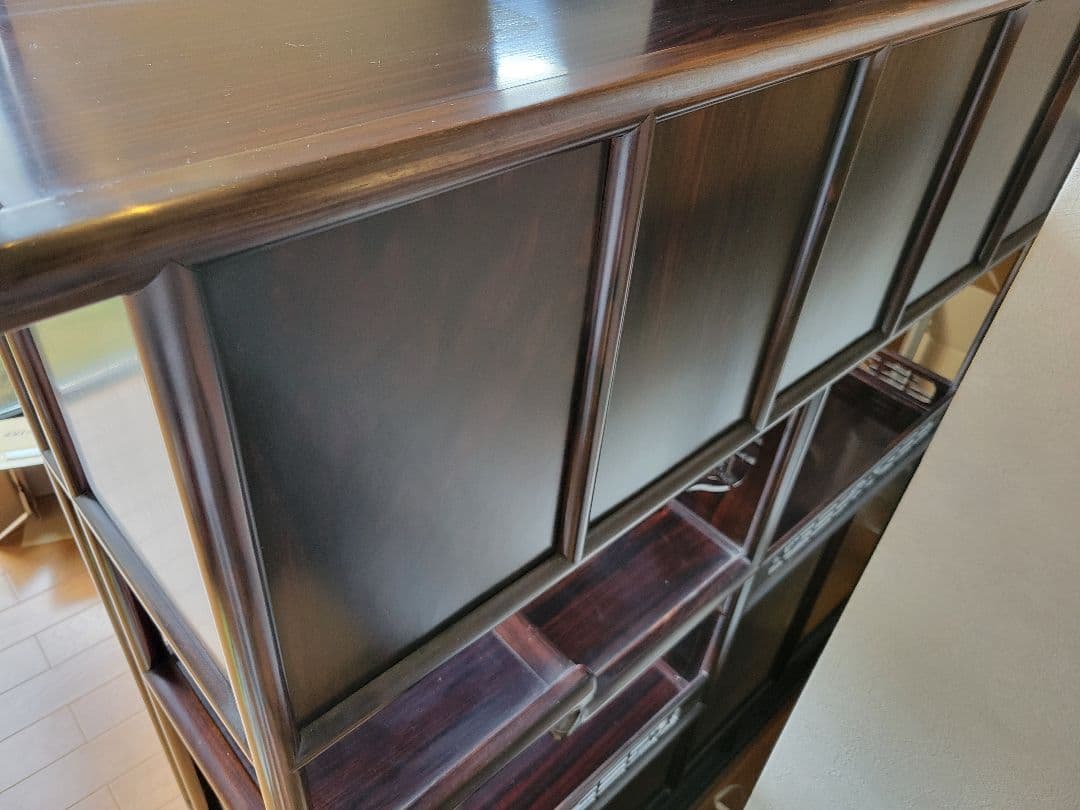 アジアンスタイル 木製棚 引き戸&観音扉付き