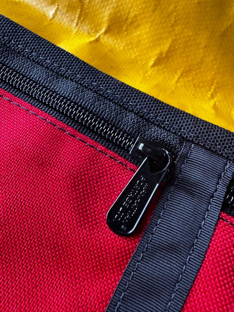 【希少アメリカ製】Manhattan PortageメッセンジャーバッグRED