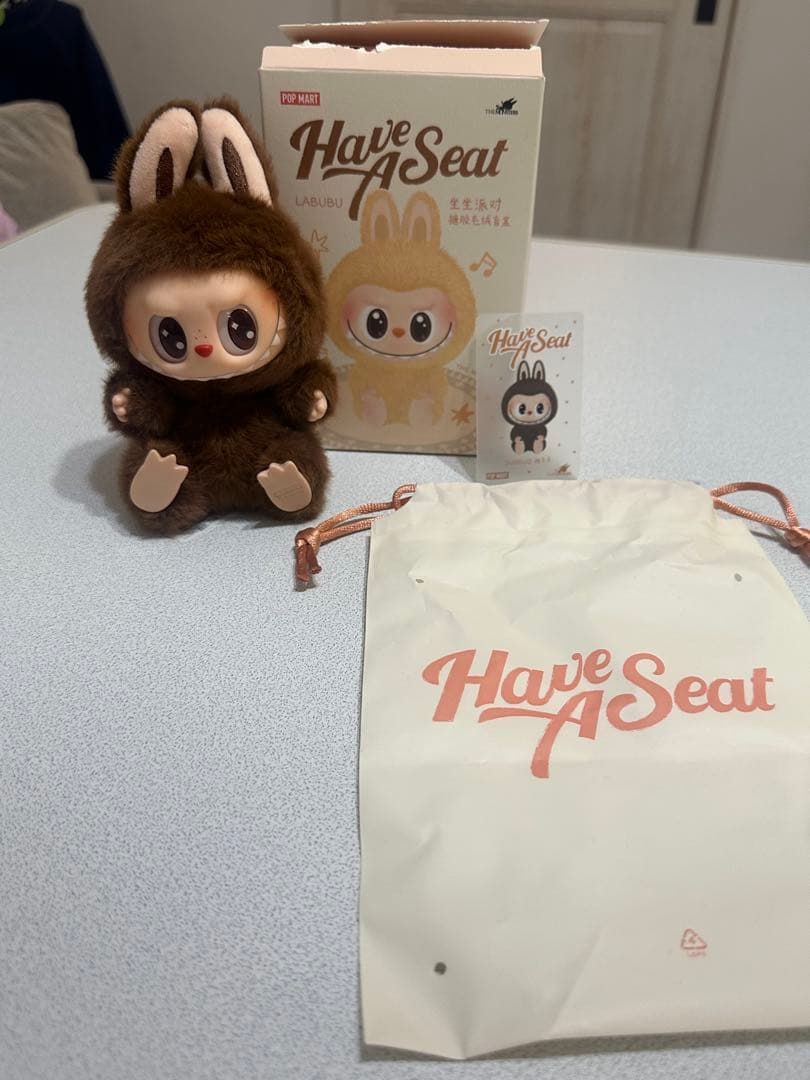 ラブブ Have a Seat ハブアシート シークレット