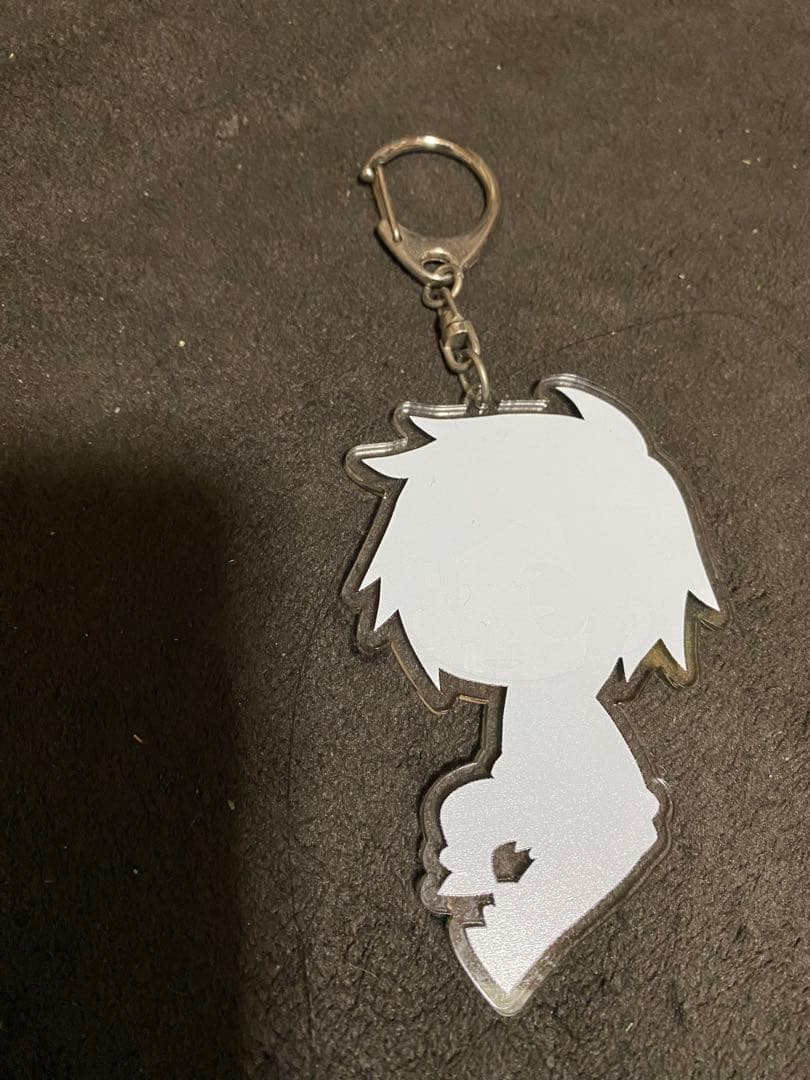 うらたぬき　デカキーホルダー