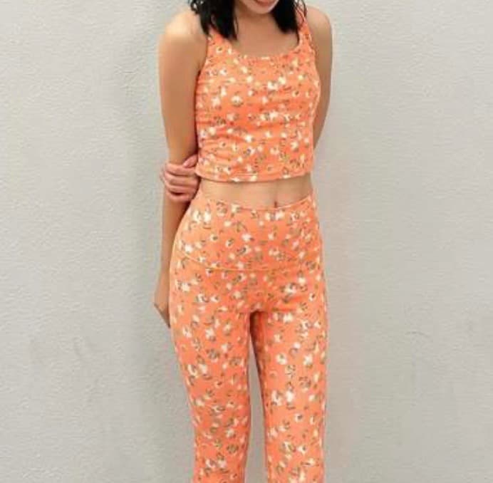 【美品】SUKALA　ビタミンカラー花柄セットアップ　Mサイズ