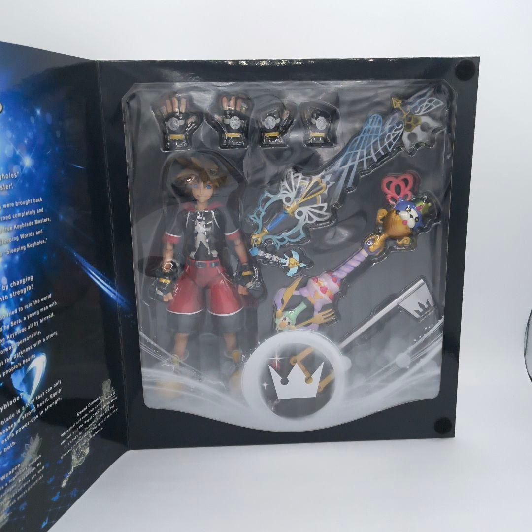 プレイアーツ改 キングダムハーツ 3D ソラ フィギュア ディズニー スクエニ
