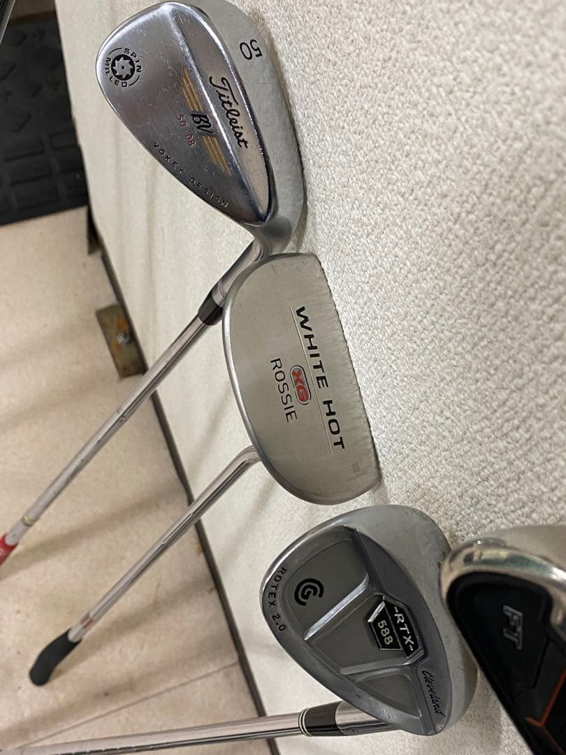 3-2422 PUMAゴルフバッグ・ゴルフクラブ11本セット