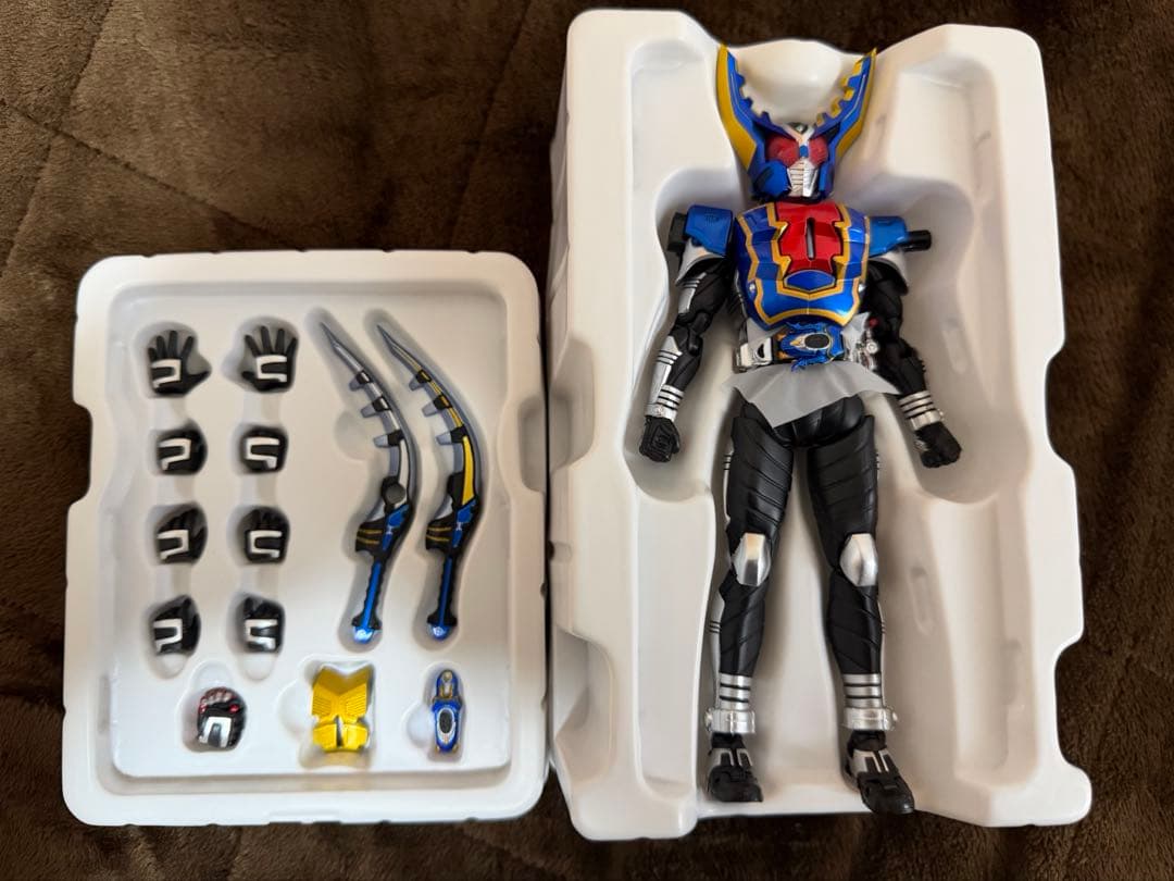 真骨彫 仮面ライダーハイパーカブト10th Ver. ハイパーガタックセット