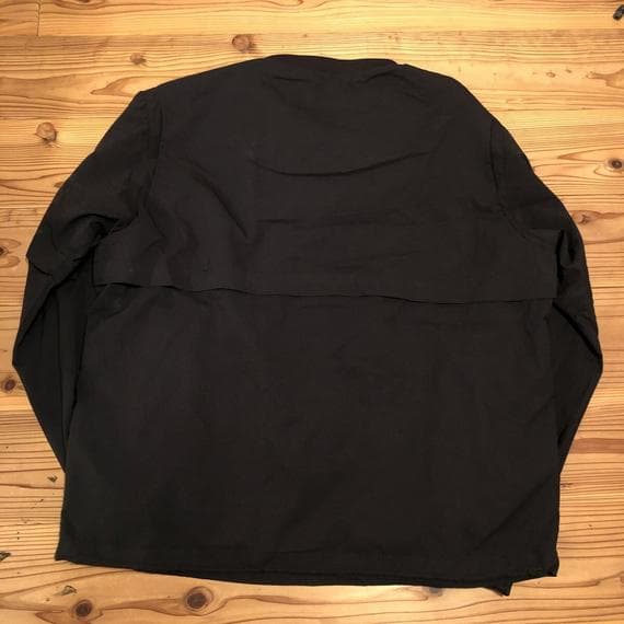 バーバリー　ナイロントレーナー