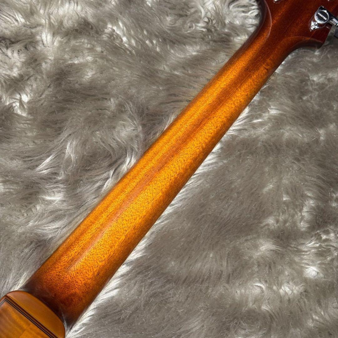 【美品】Sadowsky Semi Hollow Model