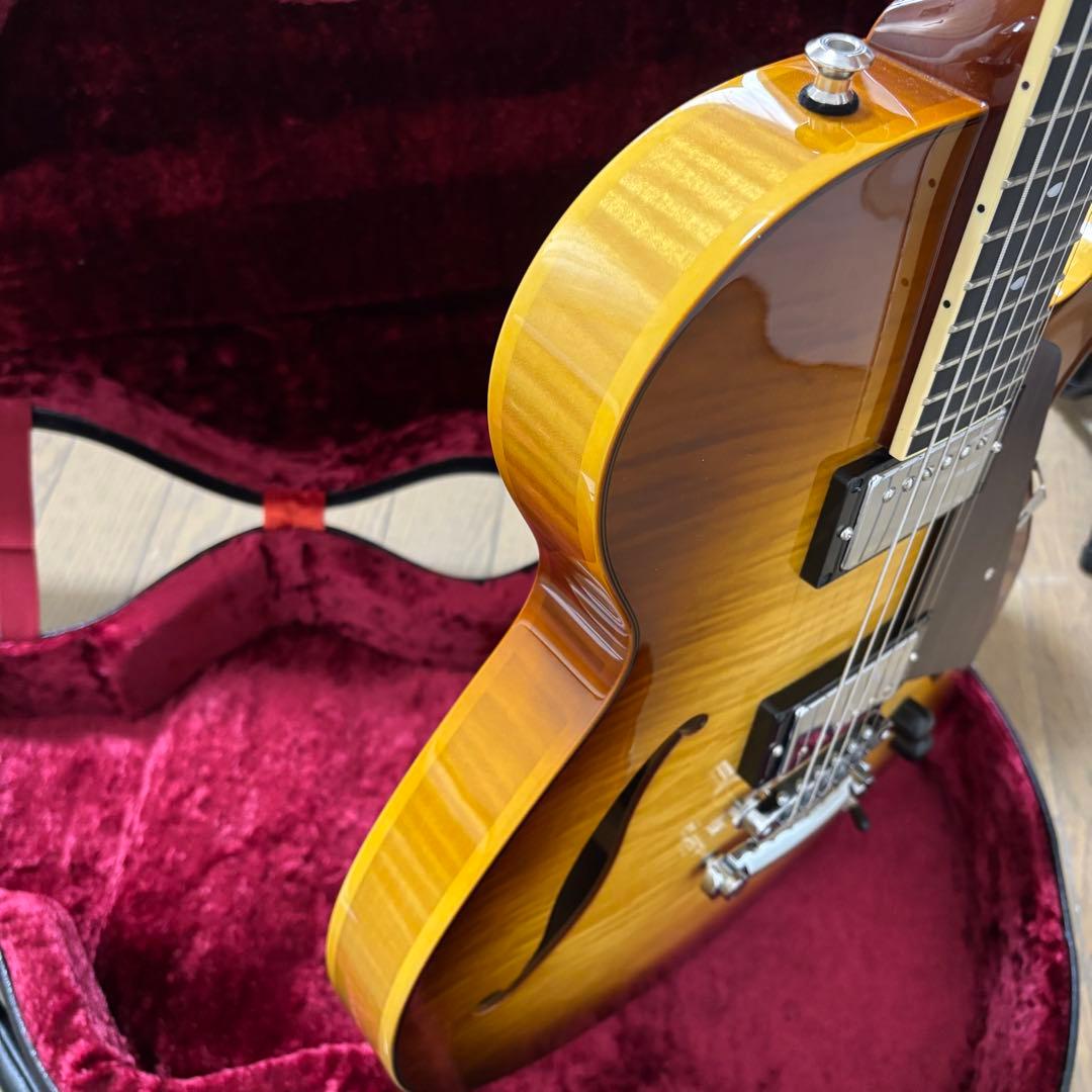 【美品】Sadowsky Semi Hollow Model