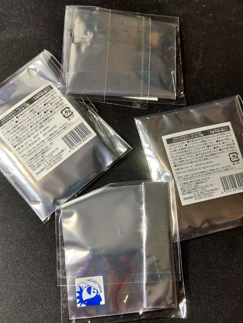 レア ペルソナQ2 缶バッジセット P3 美鶴 ゆかり 風花 アイギス 缶バッジ