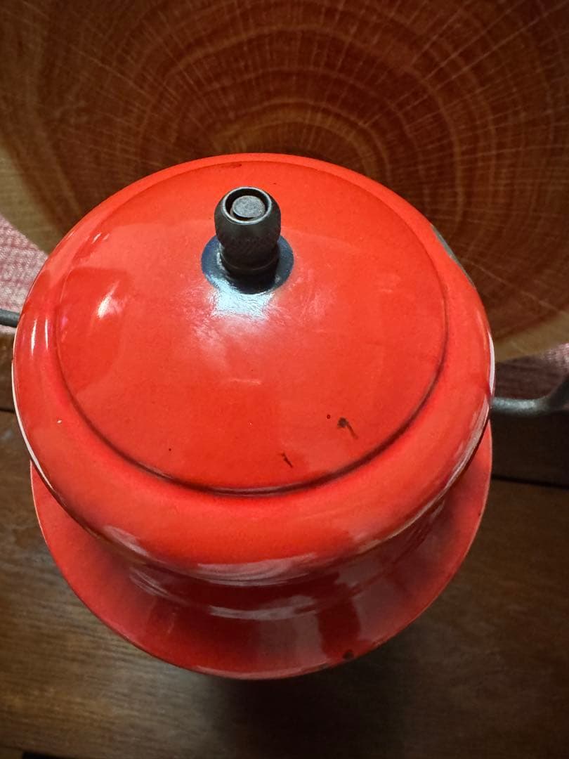 Coleman 200A 赤ランタン