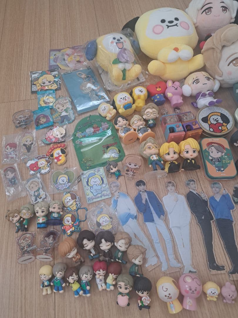 BTS グッズまとめ売り