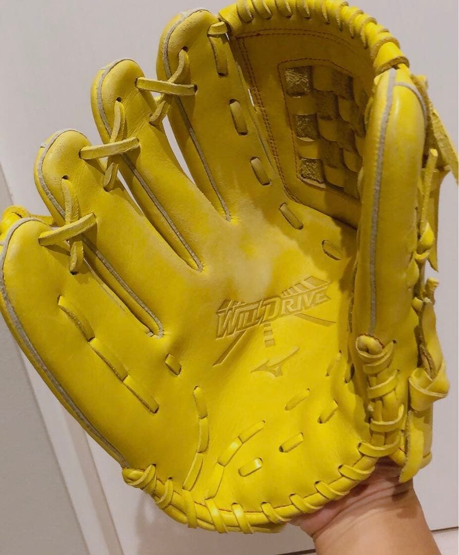 【美品・左投げ用】ミズノ 軟式グローブ WILL DRIVE RED イエロー