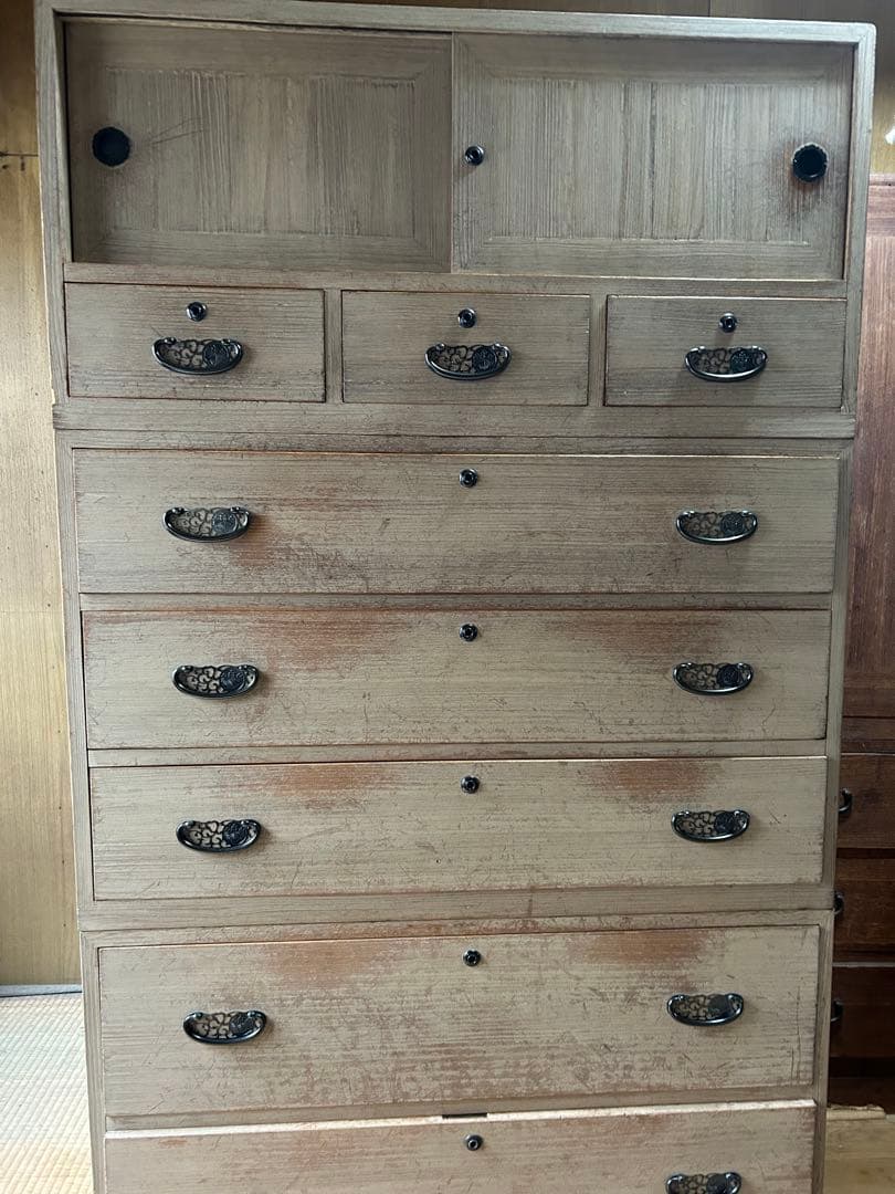 鍵付き桐タンス アンティーク　骨董