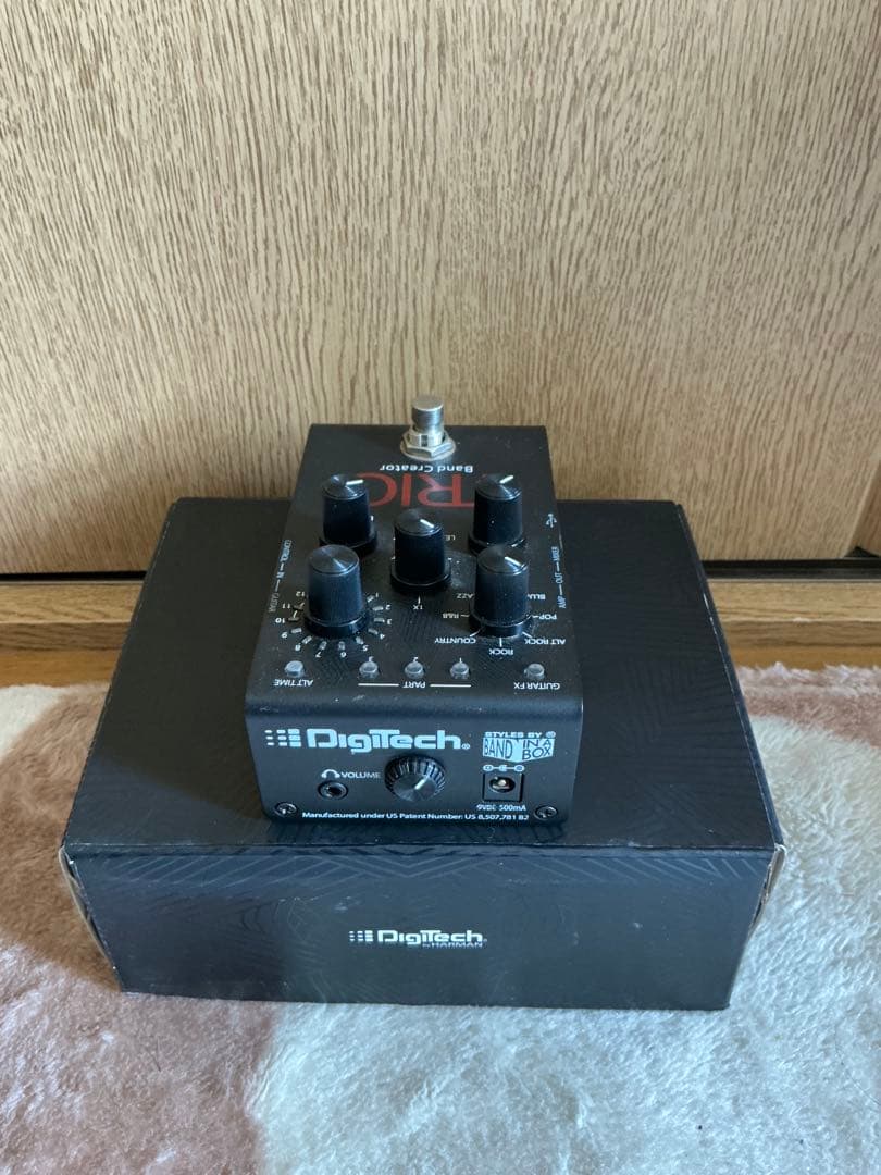 DigiTech TRIO Band Creator ギターエフェクター