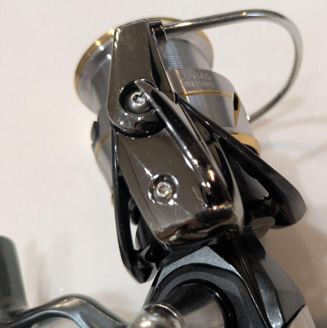 ダイワ　20ルビアスFC LT 2500S-XH クイックドラグノブ