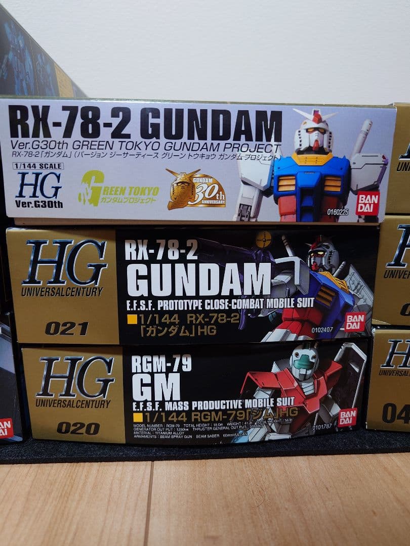 限定値下【レア】ガンプラ HG 1/144 ジオン/連邦 9体セット　まとめ売り