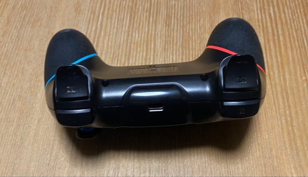 ニンテンドーSwitch +カセット3つ +キーボード＋コントローラー