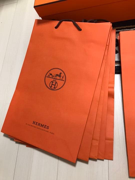 エルメス空箱、紙袋