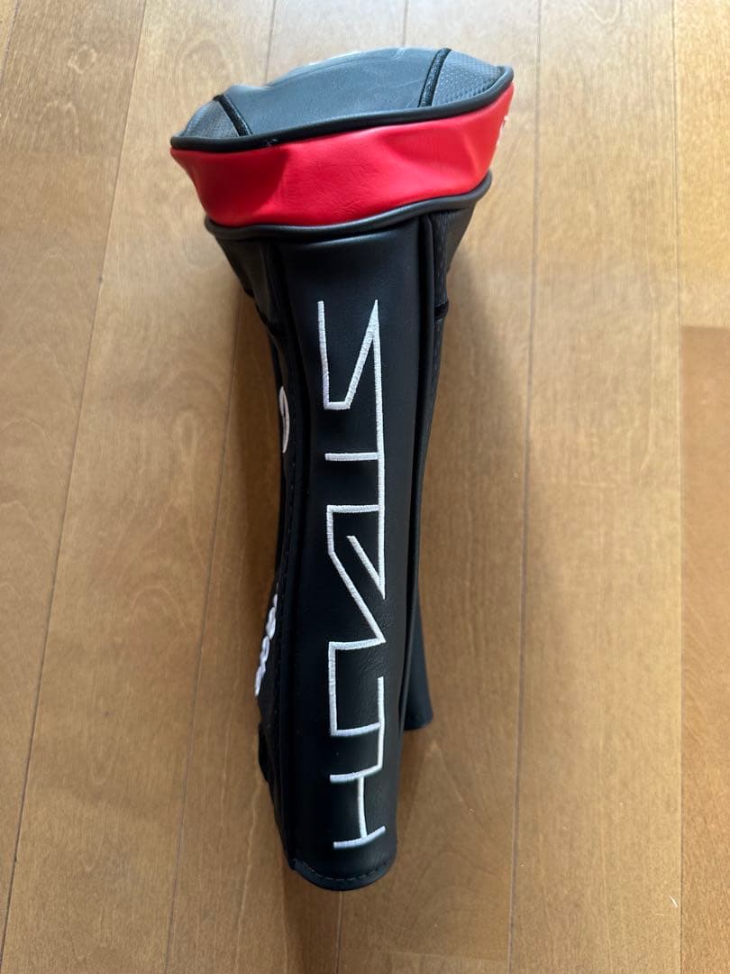 TaylorMade stealthドライバー　カバー、調整ネジ付き