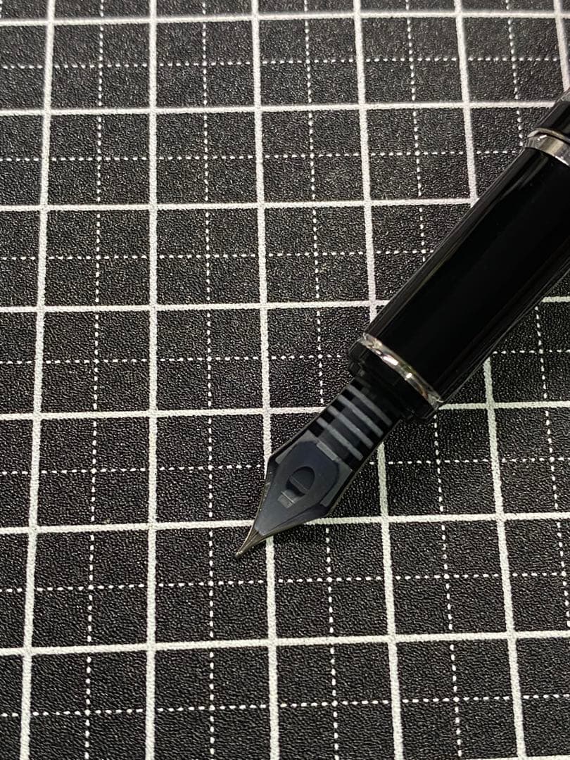 PILOT GRANCE 太陽-Sun 万年筆　字幅F