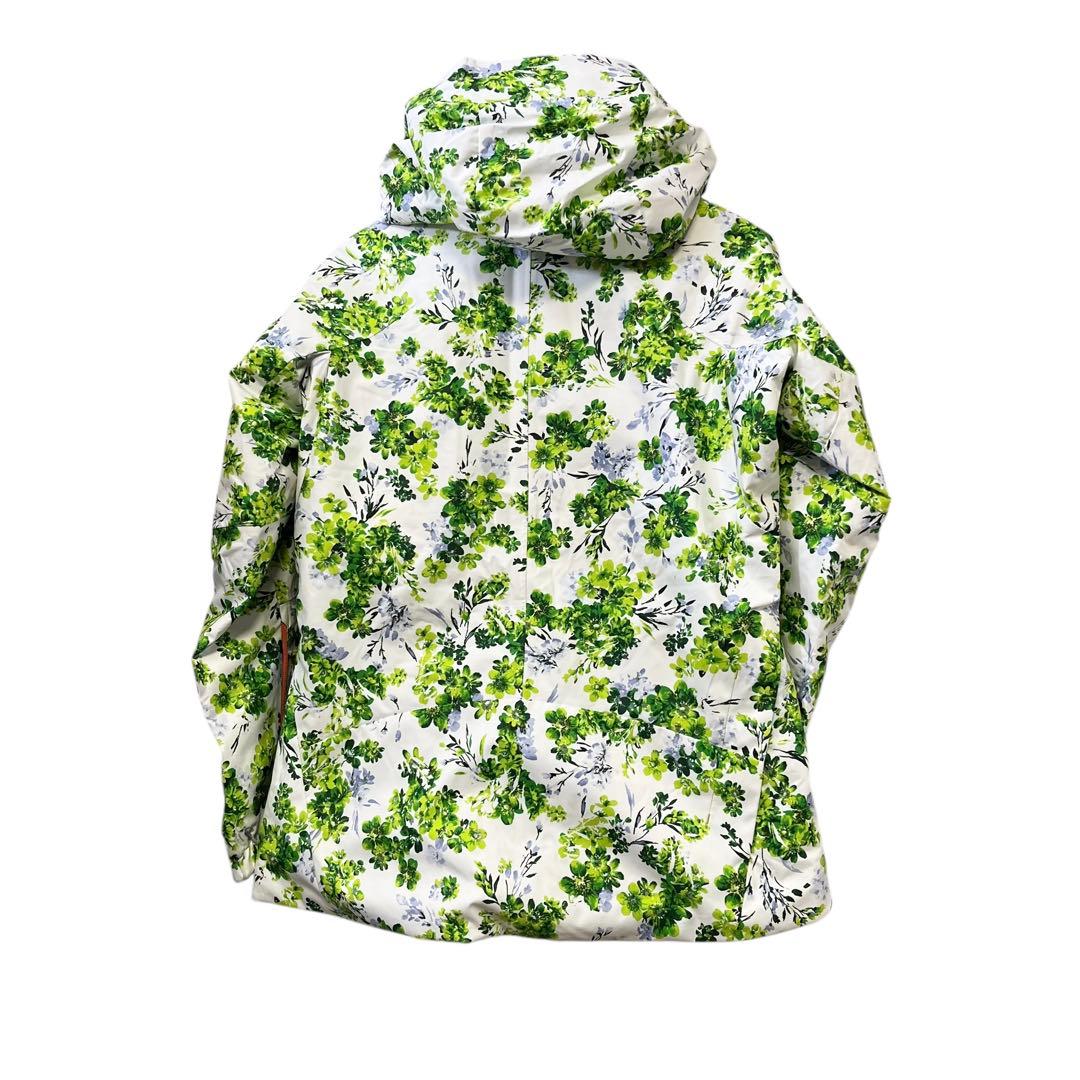 未使用　デサント　DESCENTE SIO 花柄　スノーウェア　ジャケット