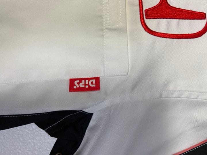 佐藤琢磨、SAF1ピットシャツ、佐藤琢磨さん本人着用