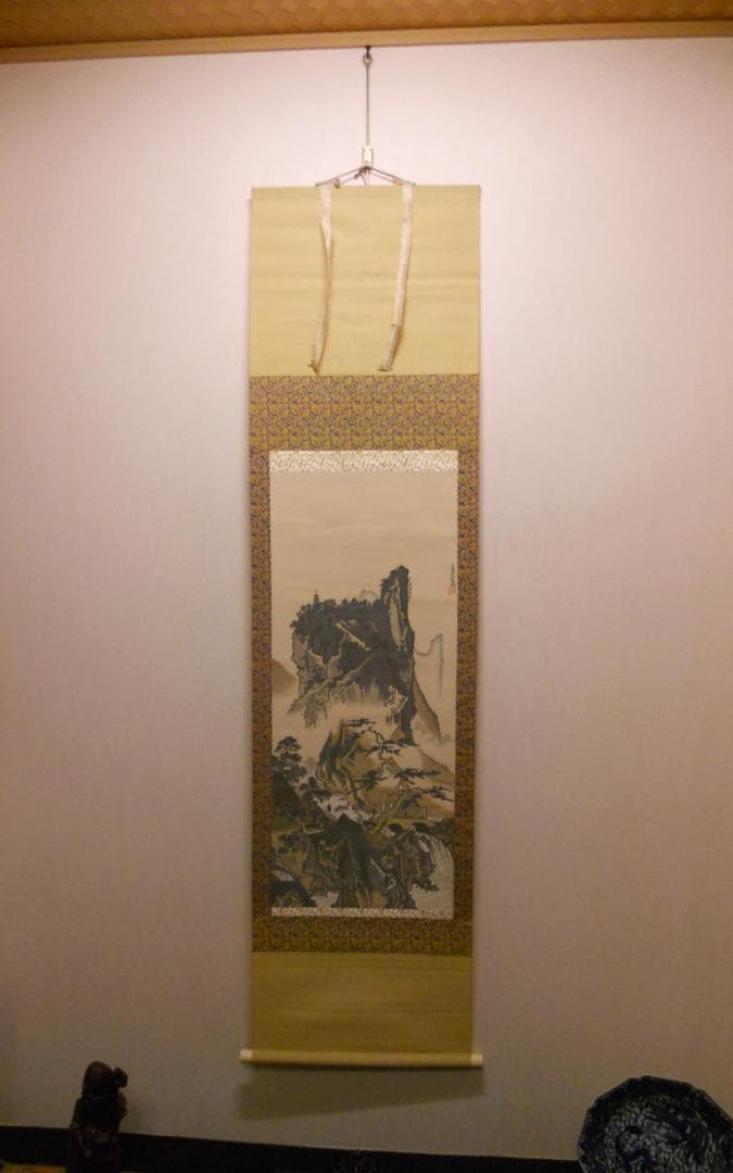 掛け軸 雪舟 明國山水之図 絹本 名品 複製 希少 軸装 茶道具 掛軸 美品