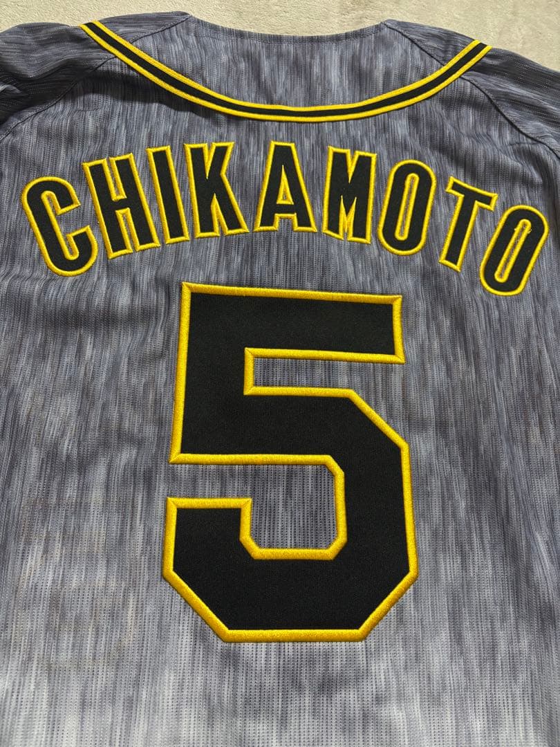 阪神タイガース 近本光司 ユニフォーム ビジター L