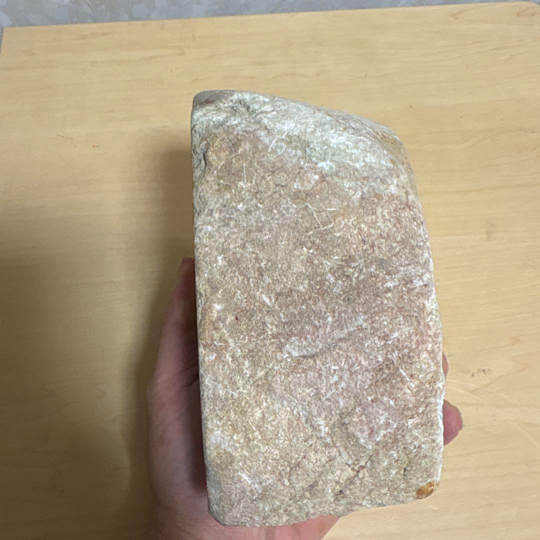 ミャンマー産特大天然本翡翠原石　約3865g4面カット1面磨き 3面荒磨き済み