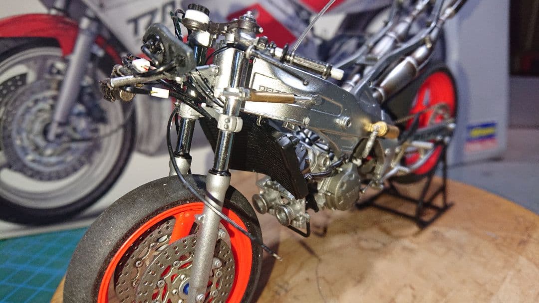 ヤマハ TZR3MA(改)88\"TZ250M本間利彦仕様 完成品 ハセガワタミヤ